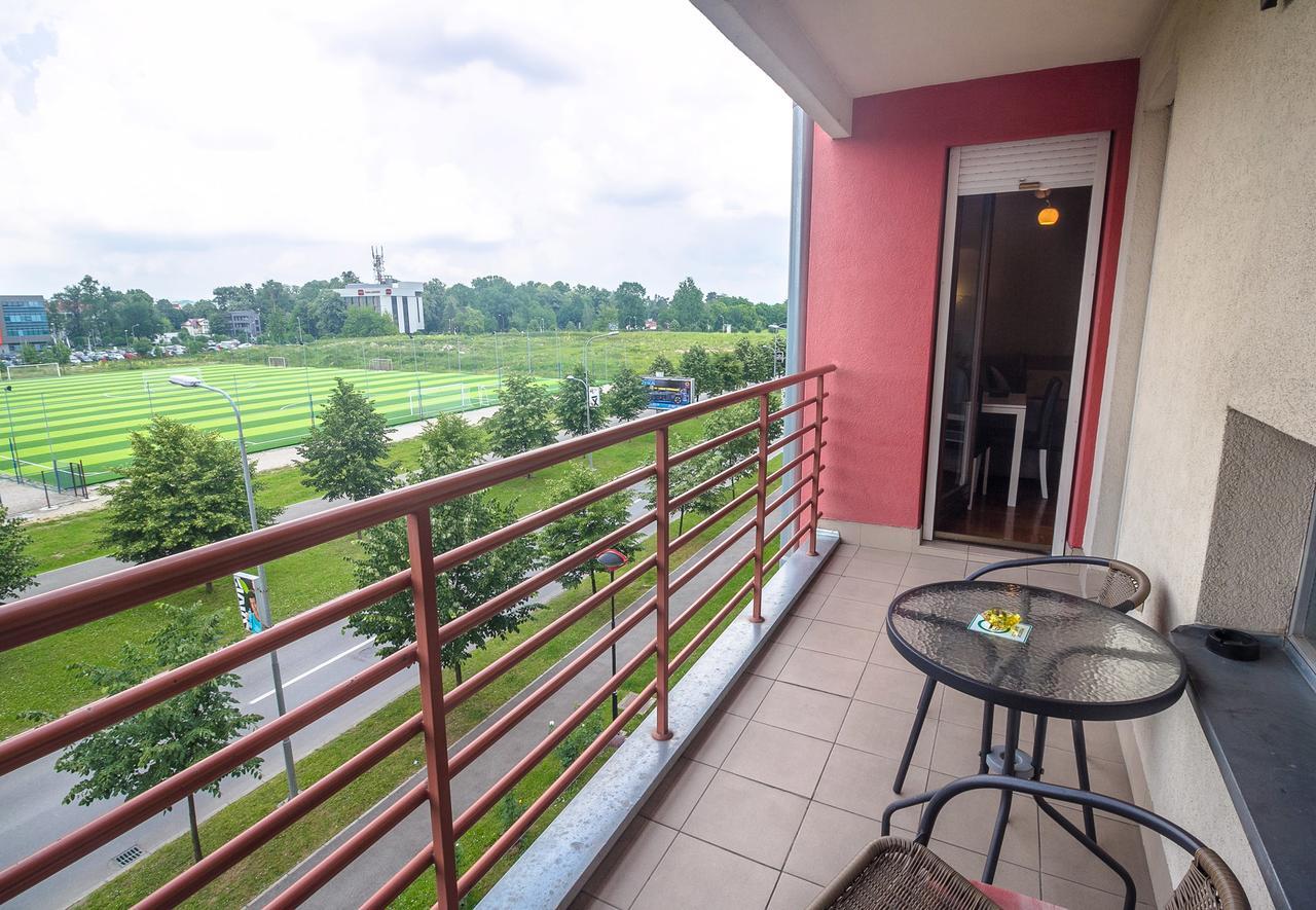 Apartamento Stan Na Dan Banja Luka Exterior foto