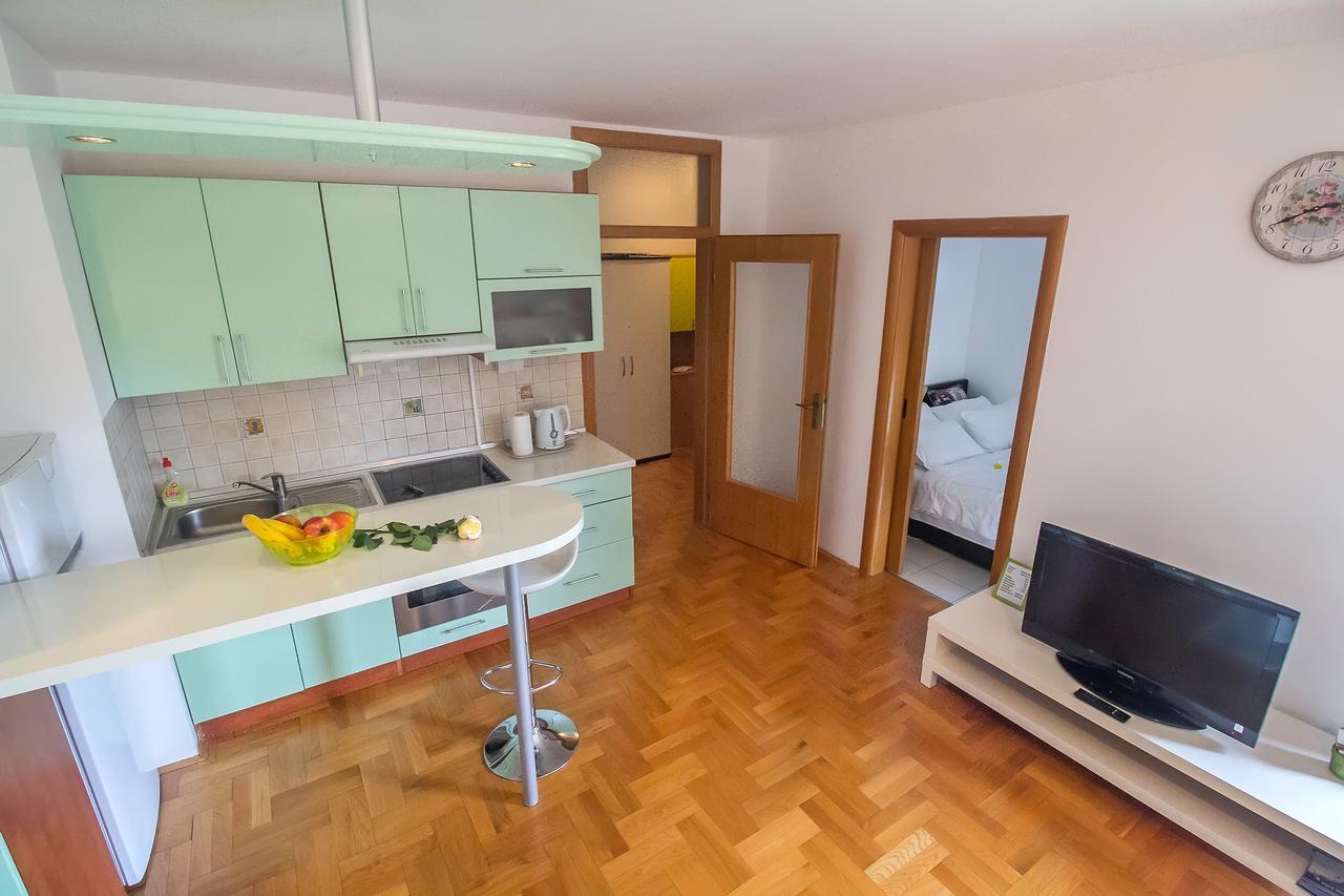 Apartamento Stan Na Dan Banja Luka Exterior foto