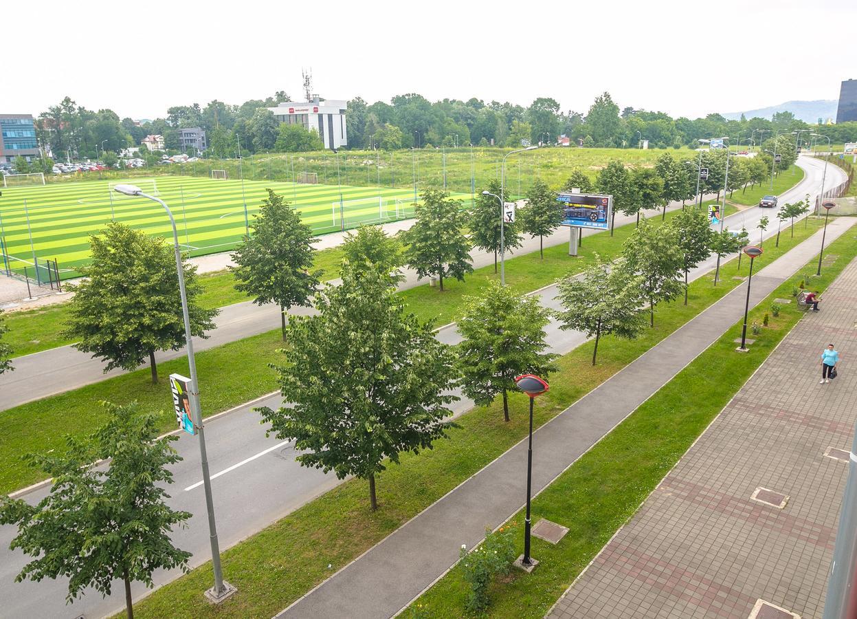 Apartamento Stan Na Dan Banja Luka Exterior foto